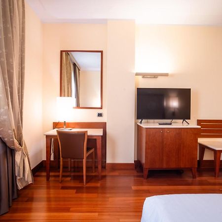 Hotel Airone - Ombrellone Incluso Al Bagno Dolce Vita A Marina Dal 1 Giugno Al 15 Settembre غروسيتو المظهر الخارجي الصورة