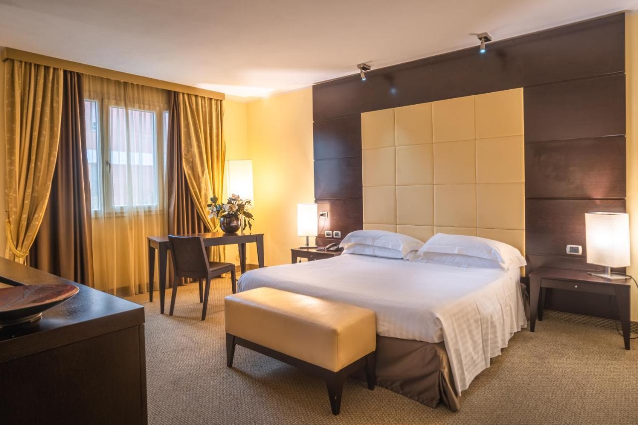 Hotel Airone - Ombrellone Incluso Al Bagno Dolce Vita A Marina Dal 1 Giugno Al 15 Settembre غروسيتو المظهر الخارجي الصورة