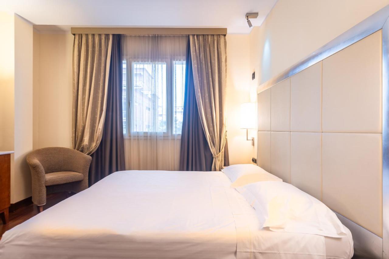 Hotel Airone - Ombrellone Incluso Al Bagno Dolce Vita A Marina Dal 1 Giugno Al 15 Settembre غروسيتو المظهر الخارجي الصورة