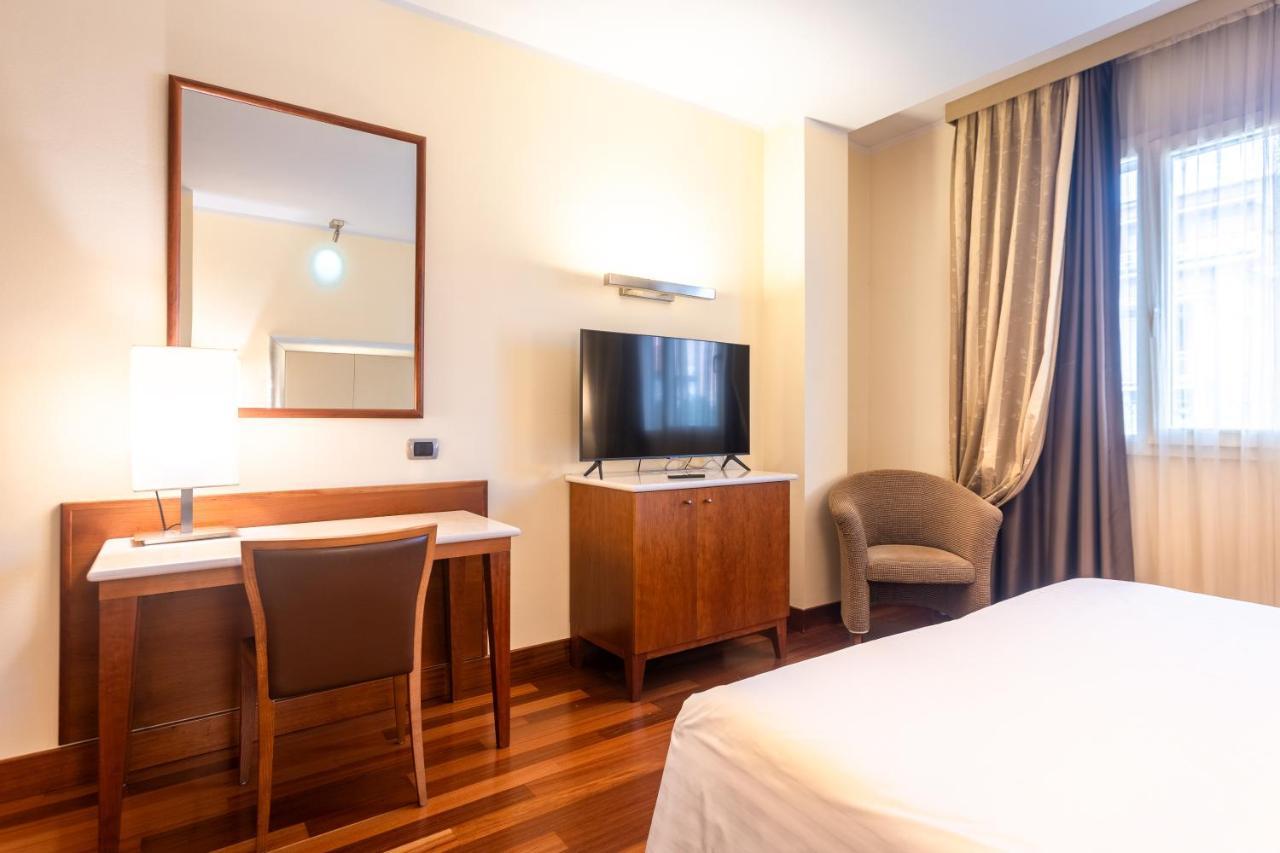 Hotel Airone - Ombrellone Incluso Al Bagno Dolce Vita A Marina Dal 1 Giugno Al 15 Settembre غروسيتو المظهر الخارجي الصورة